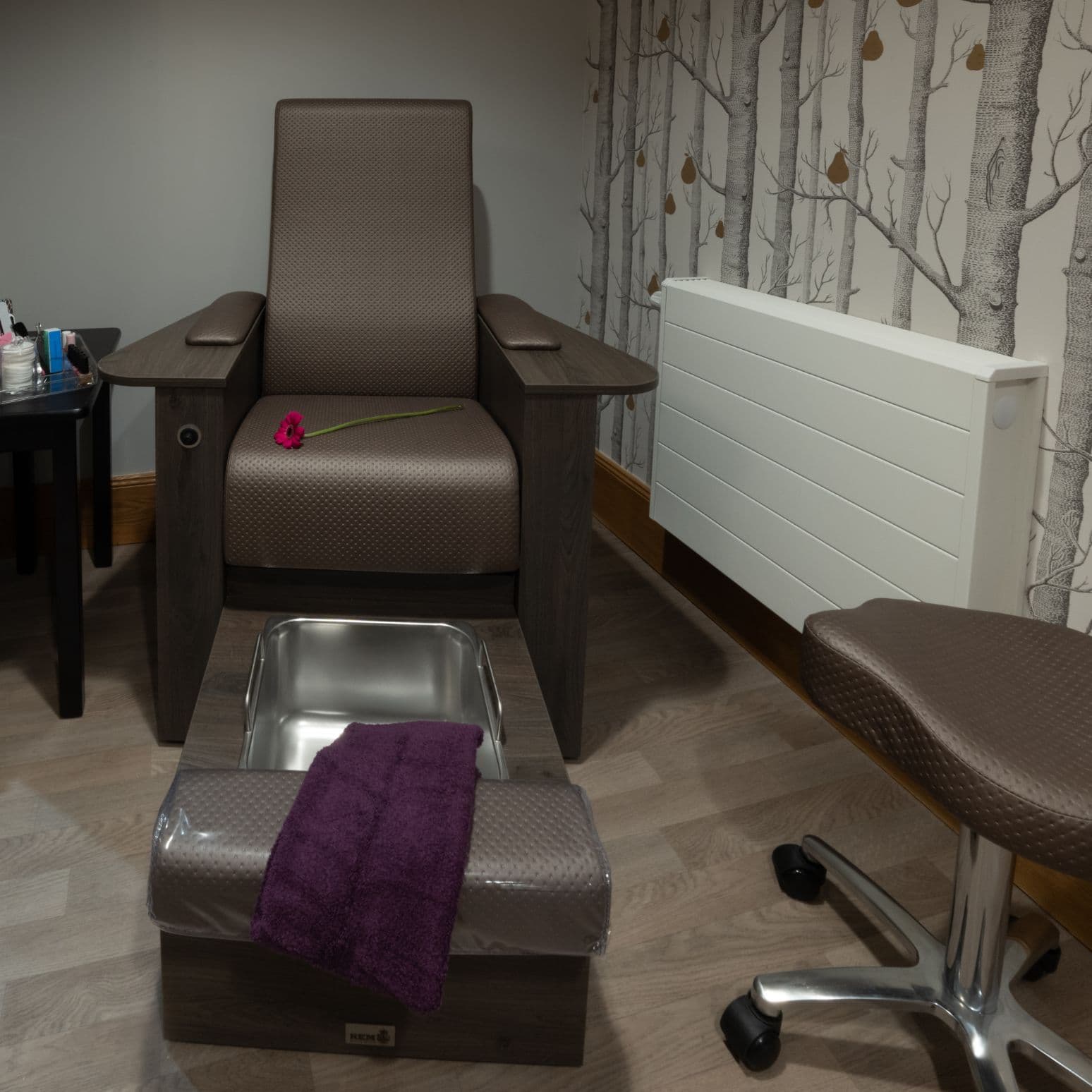 Pedicure Chair at Woodlands