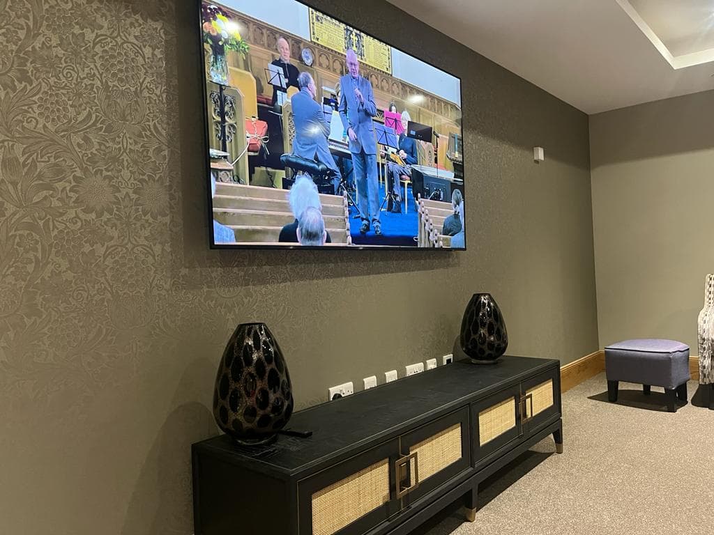 wellbeing activities at Woodlands Care Home