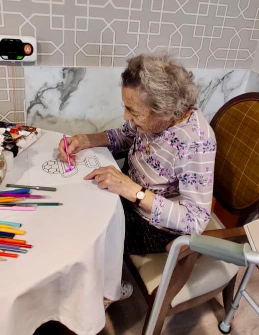 Scottish cup colouring